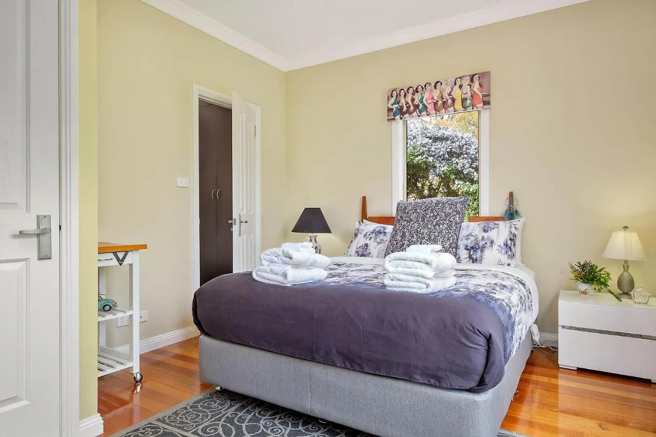 Manfield City Waterfront View Cottage Hobart Australia